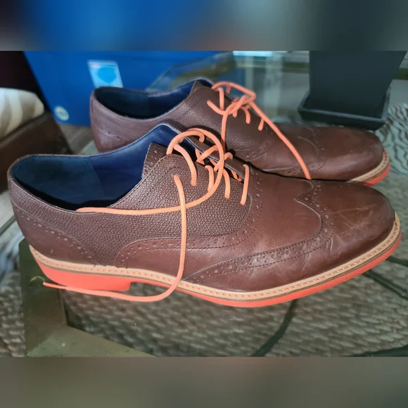 Cole Haan | Shoes | Cole Haan Brown Leather Wingtip Oxfords  display picture 3